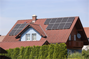 Photovoltaik, Heizkessel und Sanierung sind die drei häufigsten Themen, über die die Energieberatung Salzburg informiert: kostenlos, unabhängig und produktneutral.