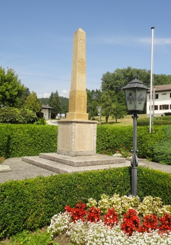 Kriegerdenkmal